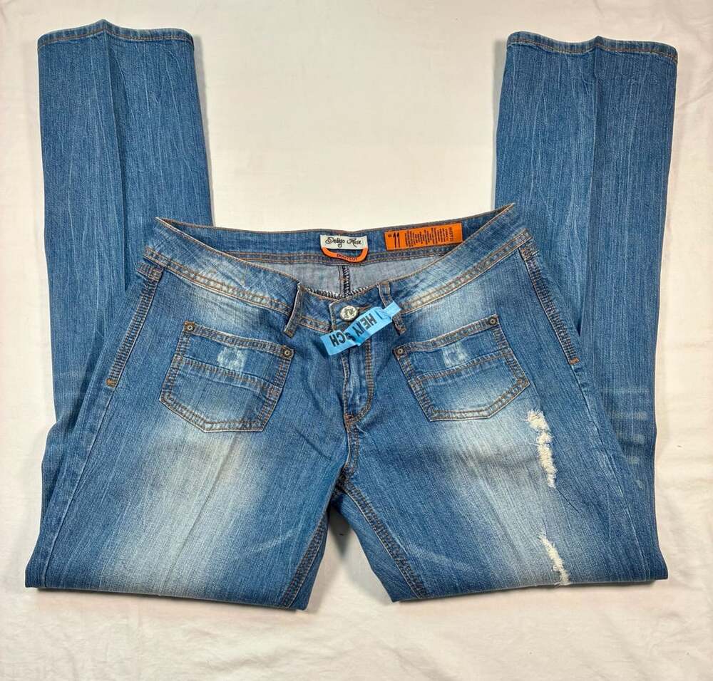 Indigo Rein Size 11 Distressed Bootcut Jeans
